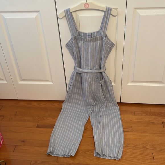 Everlane The Linen Jumpsuit in Blue & White Pinstripes - Picture 4 of 5